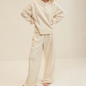 Aerie NWT Apres Chill lounge set sweatshirt + sweatpants large cream